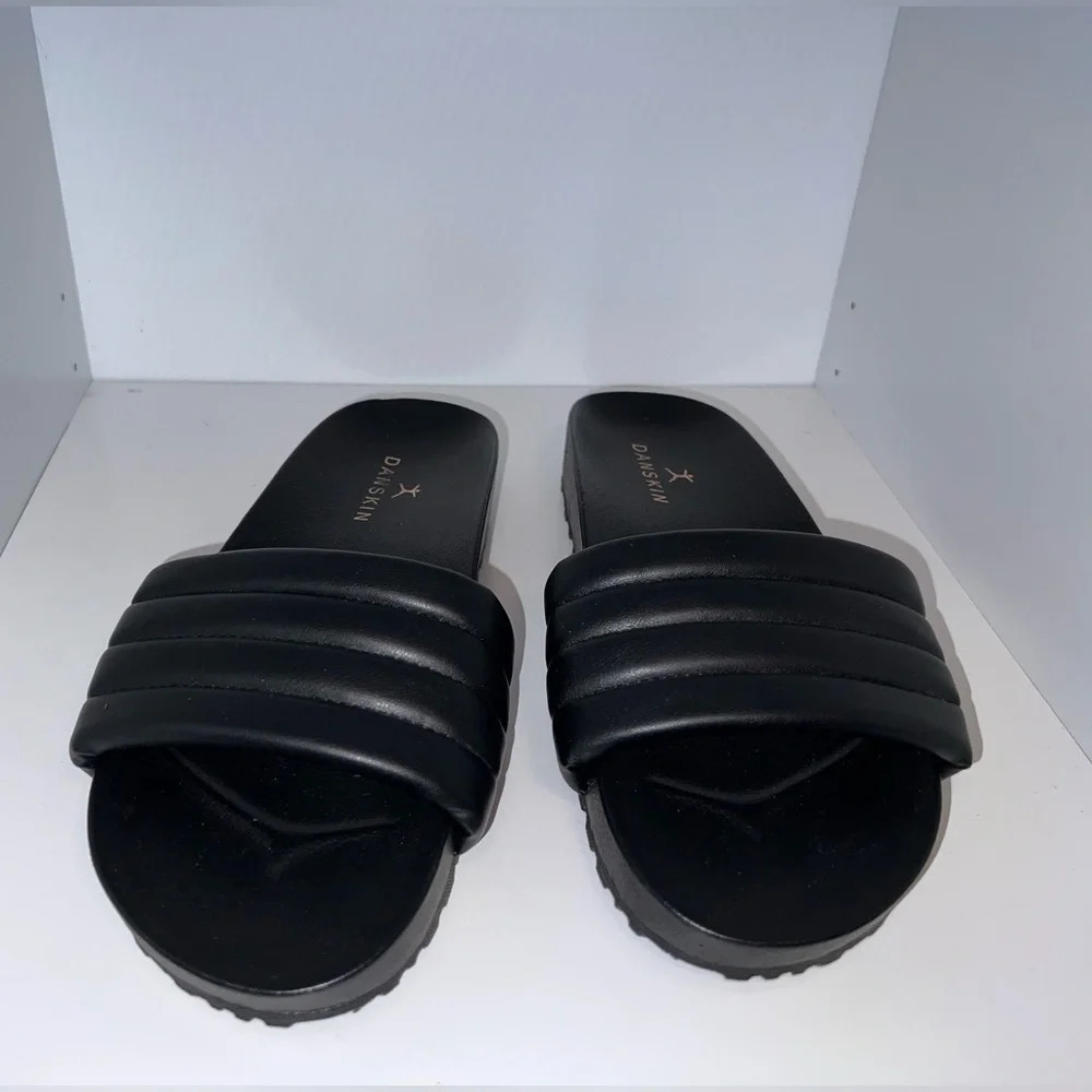 Danskin, 8, black, leisure, vegan upper,‎ slip on sandals, balance man-made.